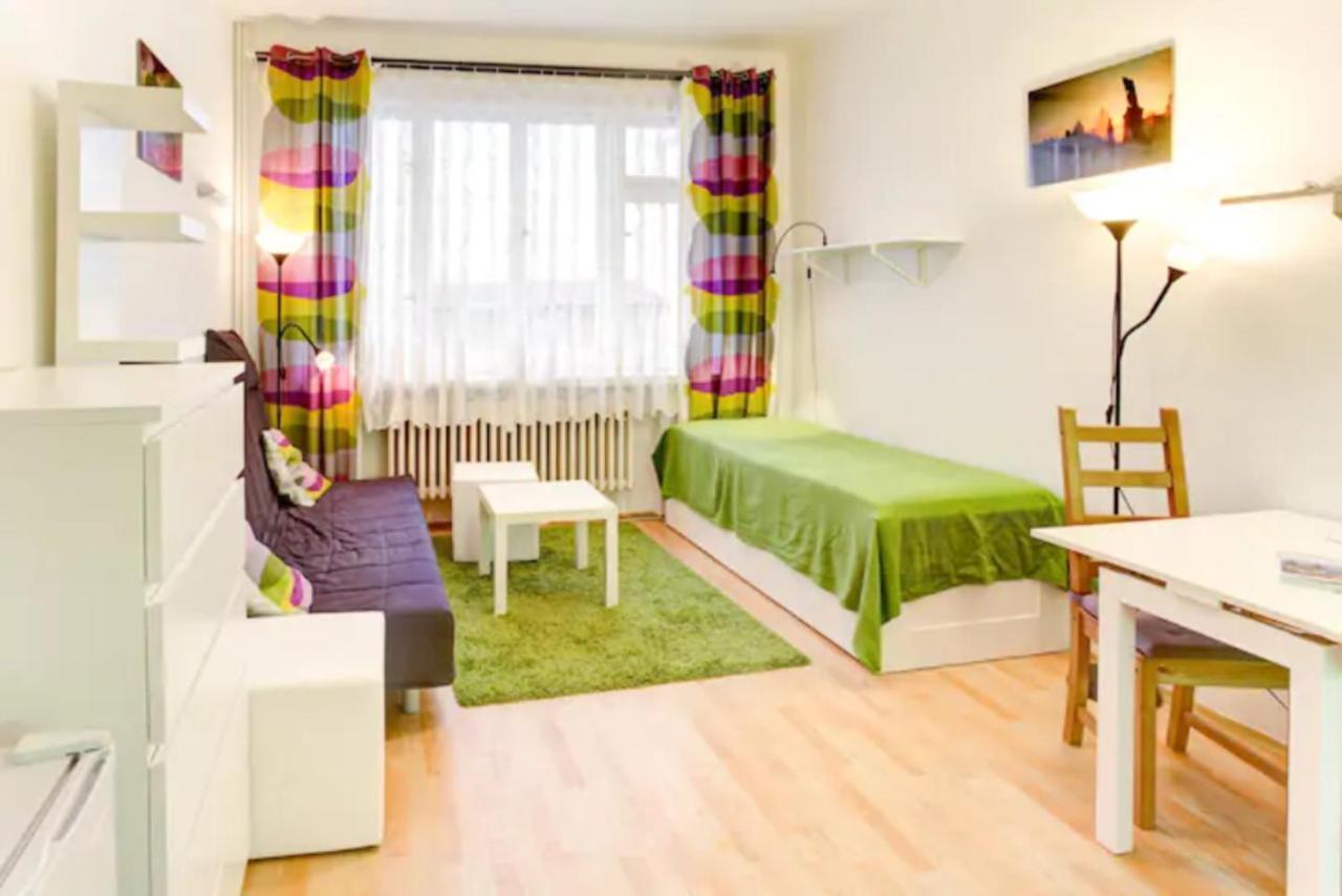 Nice Apartment By The Center Прага Экстерьер фото