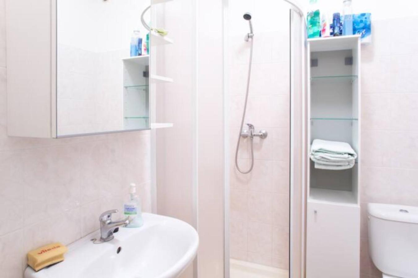 Nice Apartment By The Center Прага Экстерьер фото