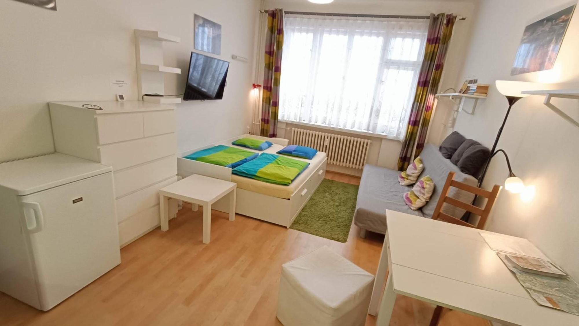 Nice Apartment By The Center Прага Экстерьер фото